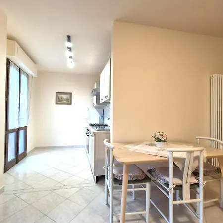 Moderno Apartamento Pontedera